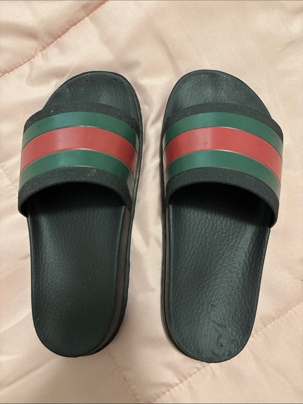 Gucci Black Slide Sandals with Signature Logo
